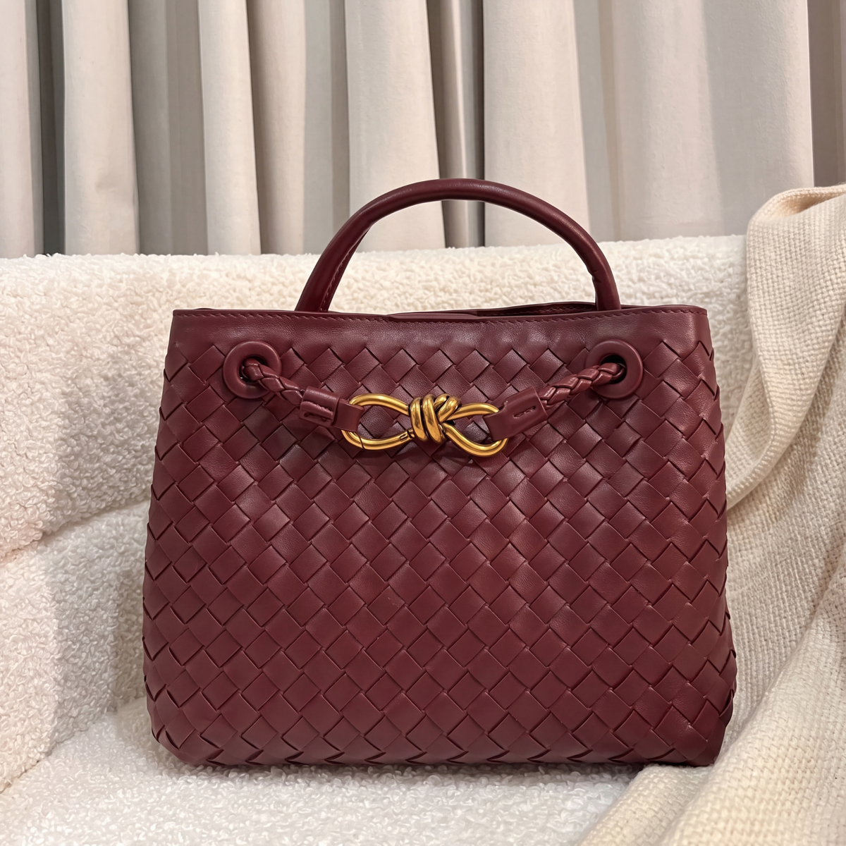 The Sage Leather Bag