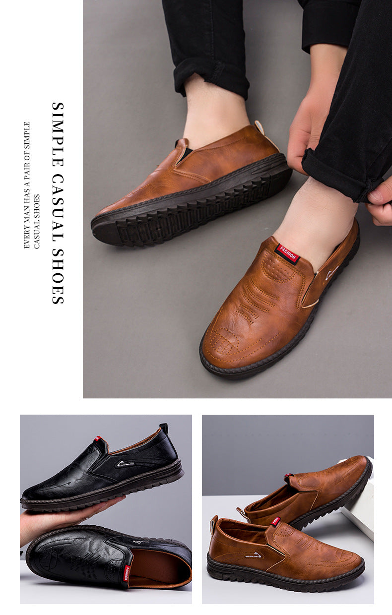 CLARKE – Slip On Leather Loafers