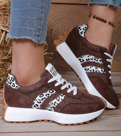 Elina – Comfortable Trainers with Ergonomic Platform