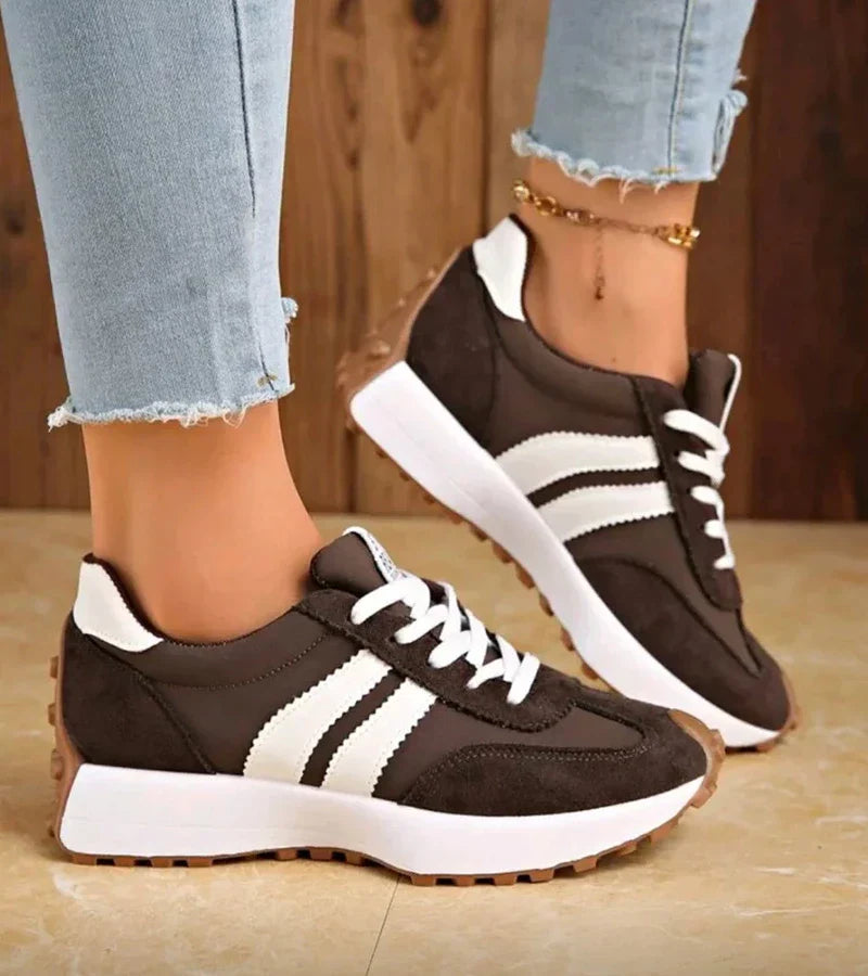 Elina – Comfortable Trainers with Ergonomic Platform