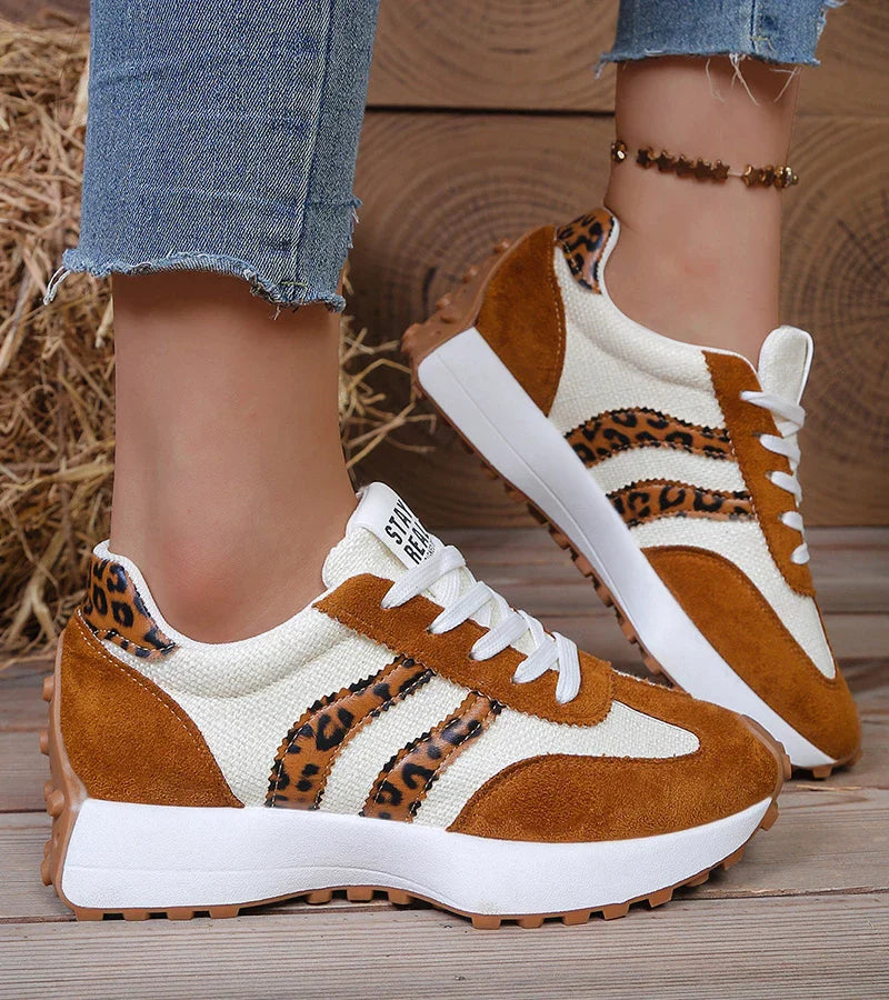 Elina – Comfortable Trainers with Ergonomic Platform