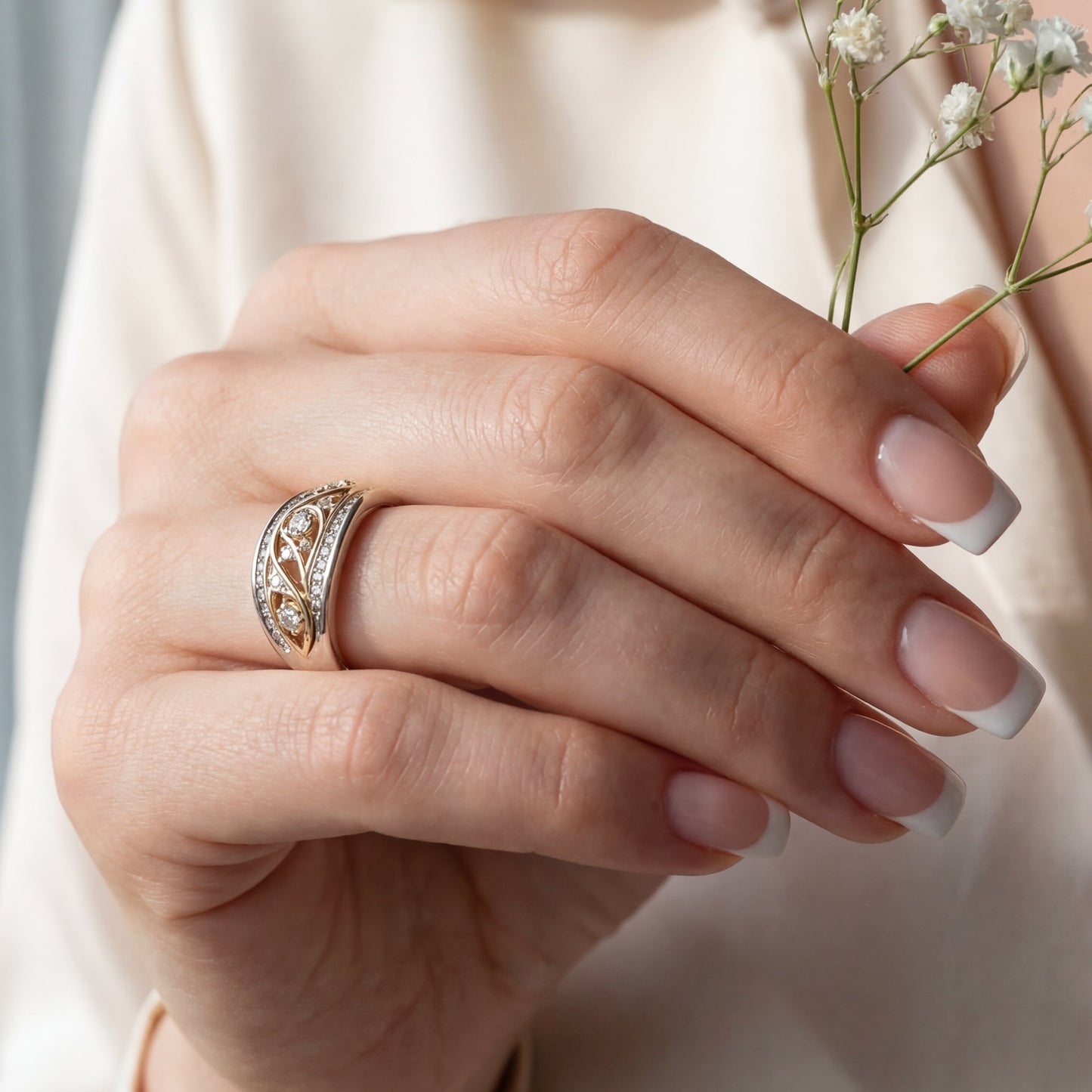 RIVEN – Hollow Gold & Silvered Ring