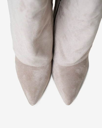 Taupe