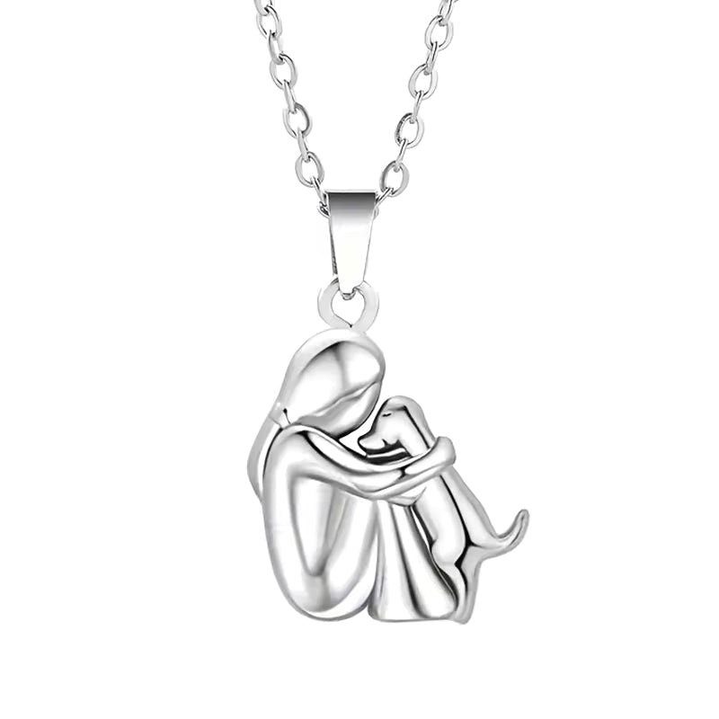 SOLEN – Dog Embrace Necklace