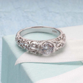 SERELIA – Elegant Sterling Silver Ring