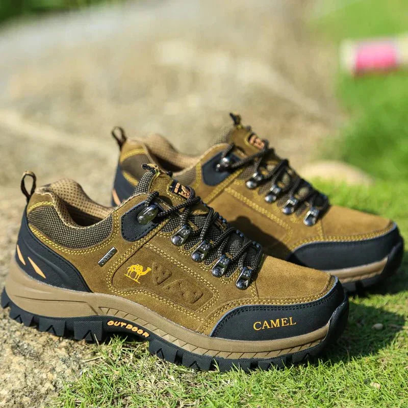 RAINER – Camel Hiking Boots