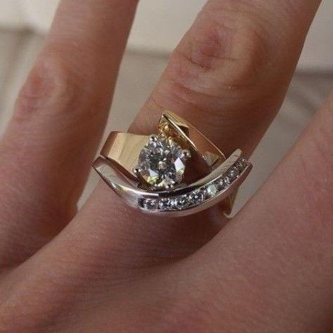 VIREON – Radiance Sculpted Gold & Silver Ring