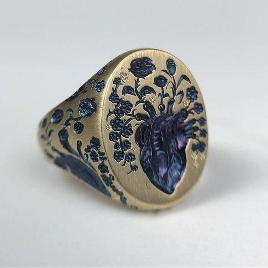 NOCTRA – Blue Blossom Vintage Gold Ring