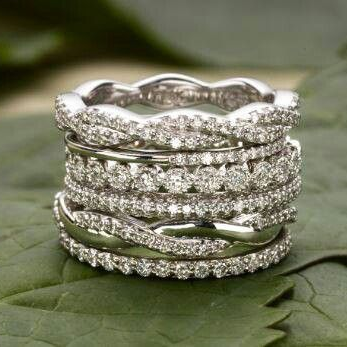 AURELIX – Multi-Band Crystal Stack Ring